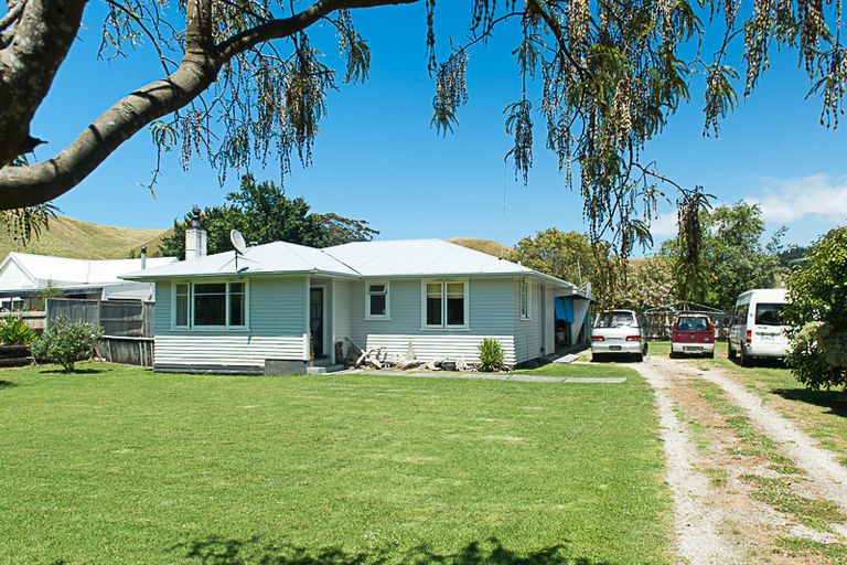 Photo of property in 19 Steele Road, Tamarau, Gisborne, 4010