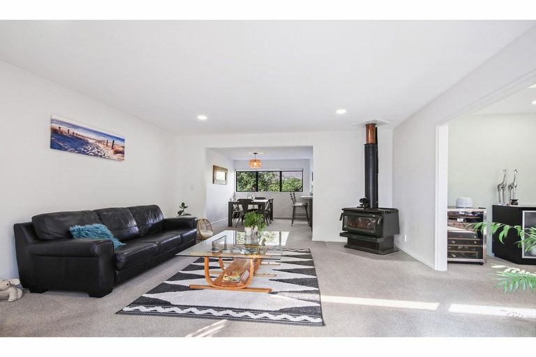 Photo of property in 16 Mansfield Drive, Kaiapoi, 7630