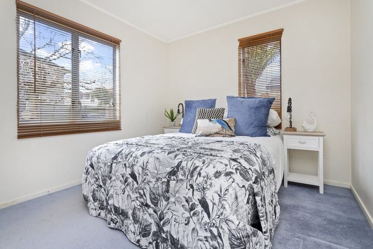 Photo of property in 14 Albizia Avenue, Henderson, Auckland, 0612