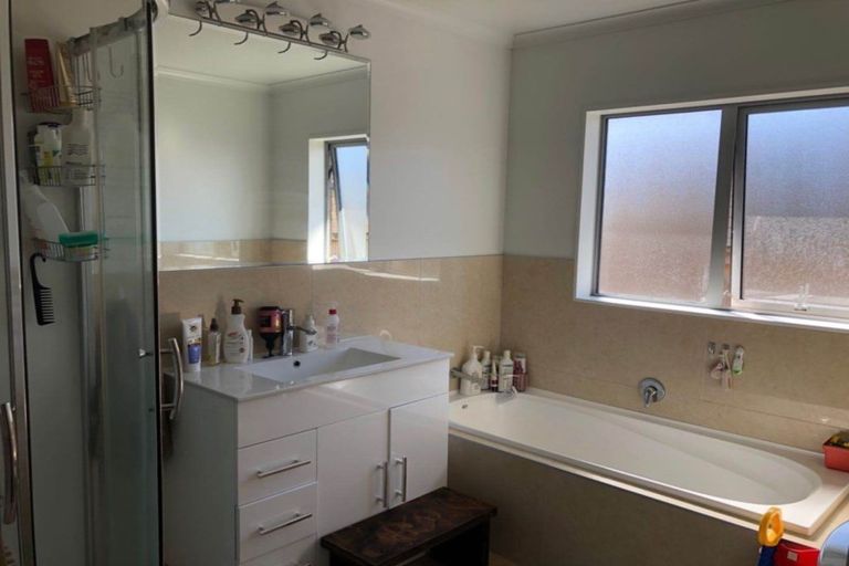 Photo of property in 5 Chalgrove Road, Huntington, Hamilton, 3210