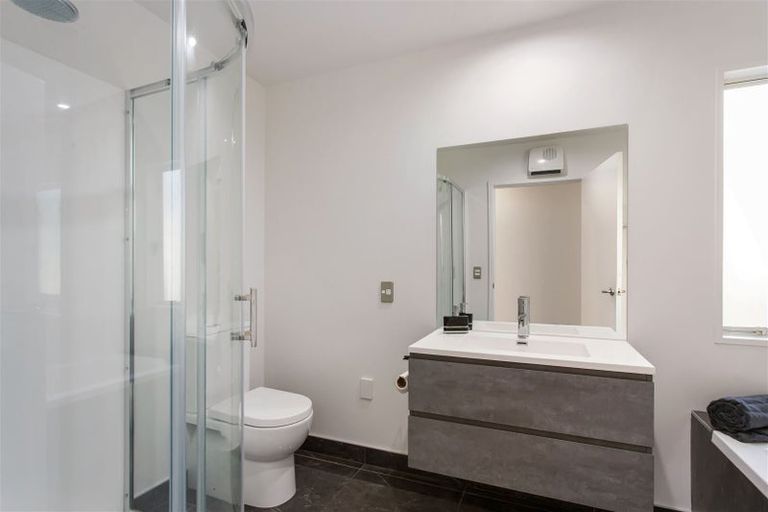 Photo of property in 4 Somerton Rise, Westmorland, Christchurch, 8025