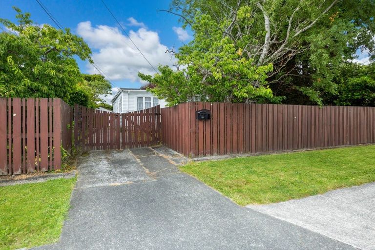 Photo of property in 40 Golders Road, Elderslea, Upper Hutt, 5018