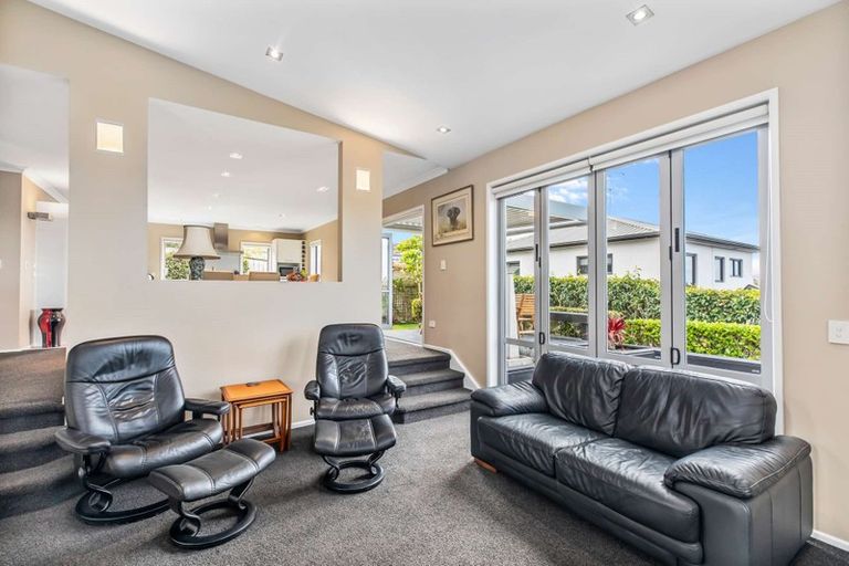 Photo of property in 20a Elliot Street, Howick, Auckland, 2014