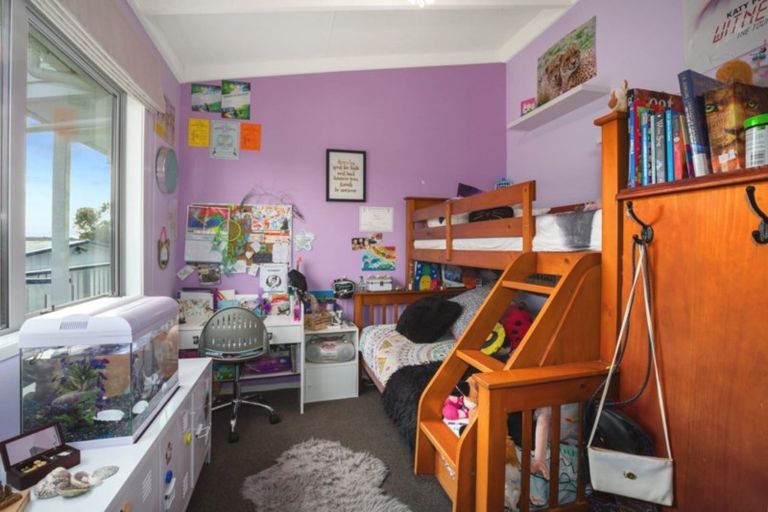 Photo of property in 4 Stemhead Lane, Whitby, Porirua, 5024