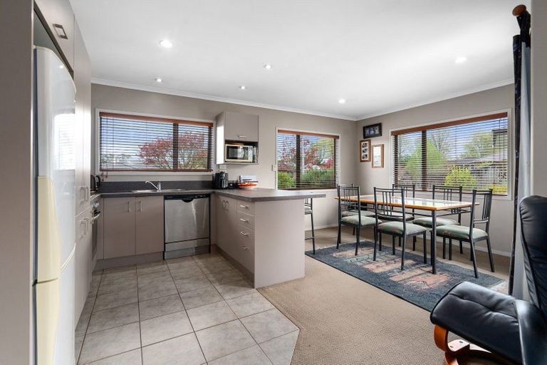 Photo of property in 8 Grace Avenue, Leamington, Cambridge, 3432