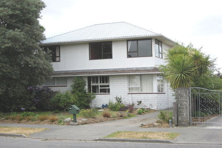 Photo of property in 34 Heathglen Avenue, Parklands, Christchurch, 8083