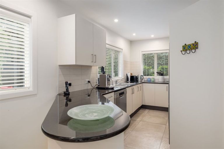 Photo of property in 186 Fendalton Road, Fendalton, Christchurch, 8052