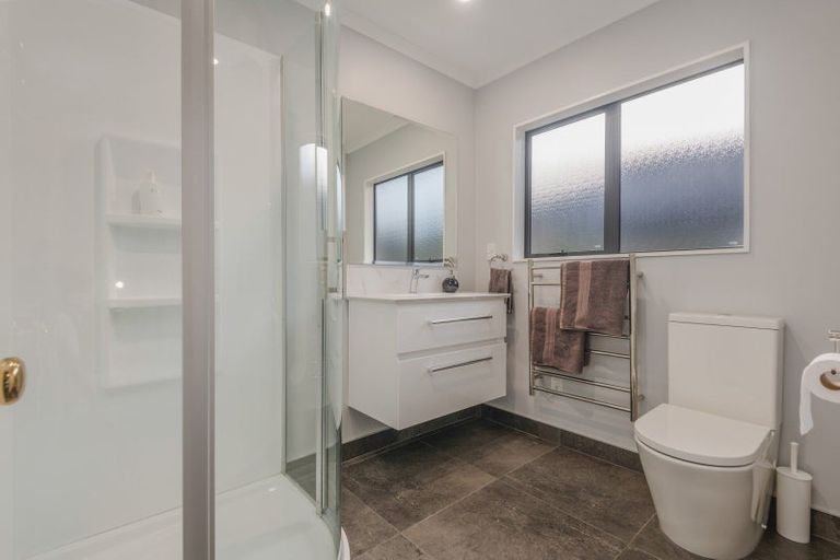 Photo of property in 11 Colorado Crescent, Milson, Palmerston North, 4414