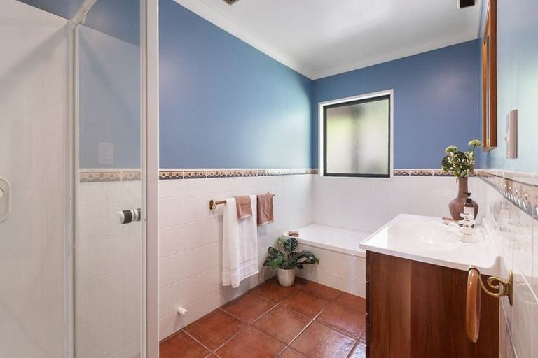 Photo of property in 562 Turitea Road, Turitea, Palmerston North, 4472