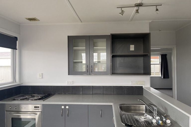 Photo of property in 613 Queen Street East, Levin, 5510