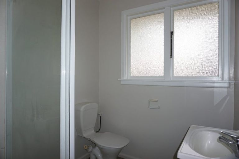 Photo of property in 2/46 Division Street, Riccarton, Christchurch, 8041