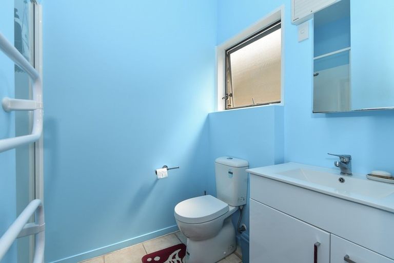 Photo of property in 5 Mcinnes Place, Queenwood, Hamilton, 3210