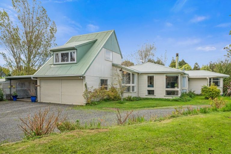 Photo of property in 191 Koputaroa Road, Koputaroa, Levin, 5575