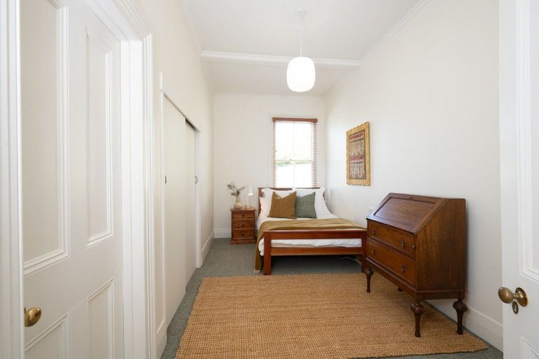 Photo of property in 119 Chaucer Road, Hospital Hill, Napier, 4110