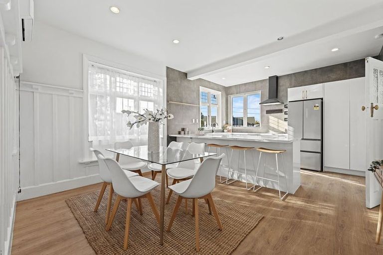 Photo of property in 186 Stapletons Road, Richmond, Christchurch, 8013