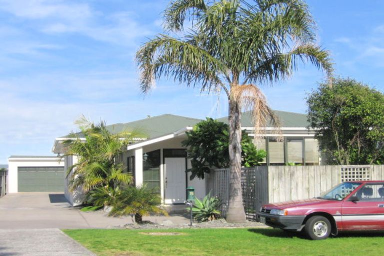 Photo of property in 76 Orkney Road, Mount Maunganui, 3116