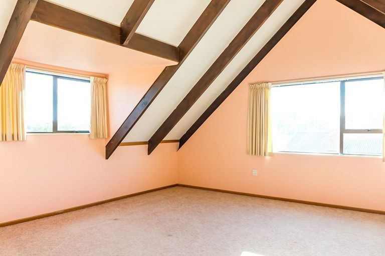 Photo of property in 26 Burraness Street, Palmerston, 9430