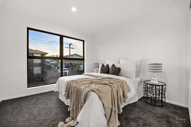 Photo of property in 75 Titirangi Road, New Lynn, Auckland, 0600