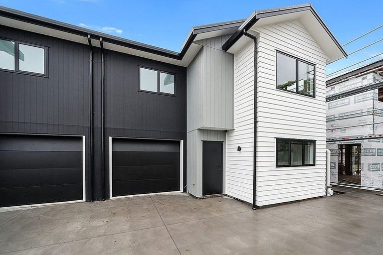 Photo of property in 1167b High Street, Taita, Lower Hutt, 5011