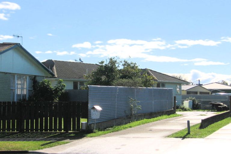 Photo of property in 16 Wallis Place, Onekawa, Napier, 4110