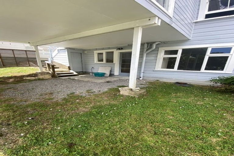 Photo of property in 42 Hargreaves Street, Mount Cook, Wellington, 6021