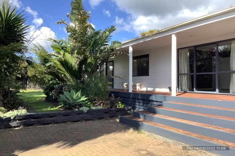 Photo of property in 84 Mcrobbie Road, Kingseat, Papakura, 2580