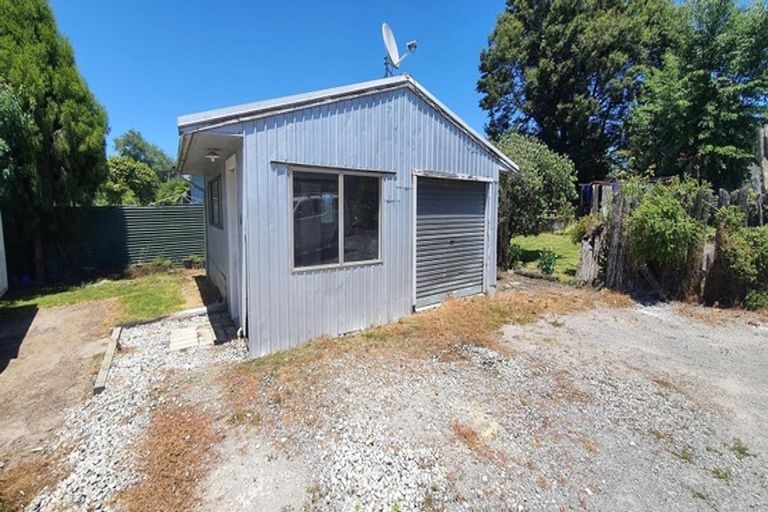 Photo of property in 298 Malfroy Road, Pomare, Rotorua, 3015