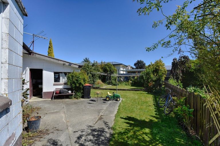 Photo of property in 11 Railway Esplanade, East Gore, Gore, 9710