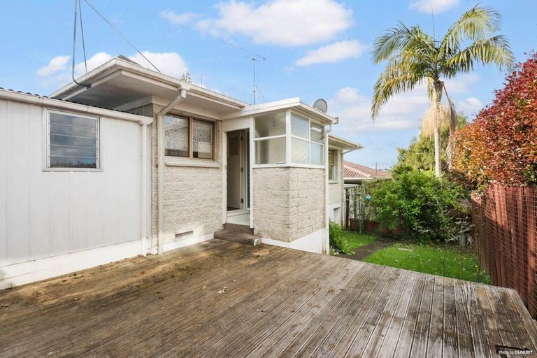 Photo of property in 2/38 Corunna Road, Milford, Auckland, 0620