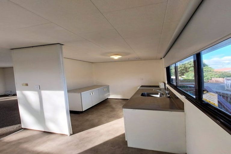 Photo of property in 1/15 Nearco Street, Randwick Park, Auckland, 2105