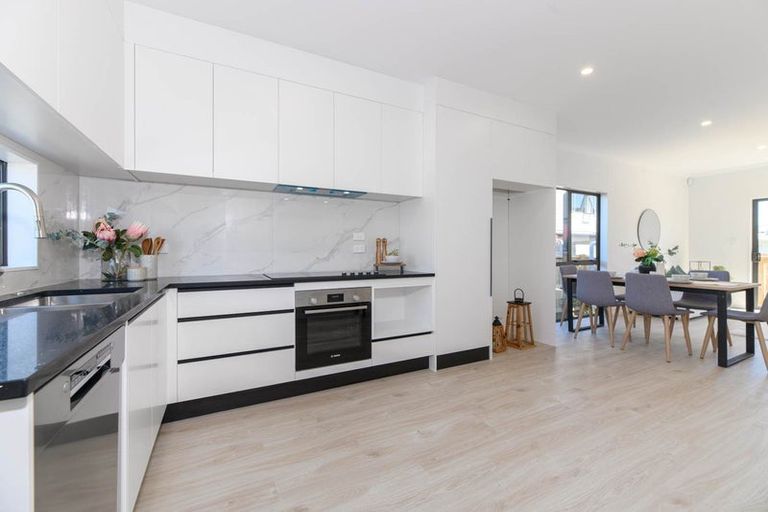 Photo of property in 71a Cornwall Road, Papatoetoe, Auckland, 2025