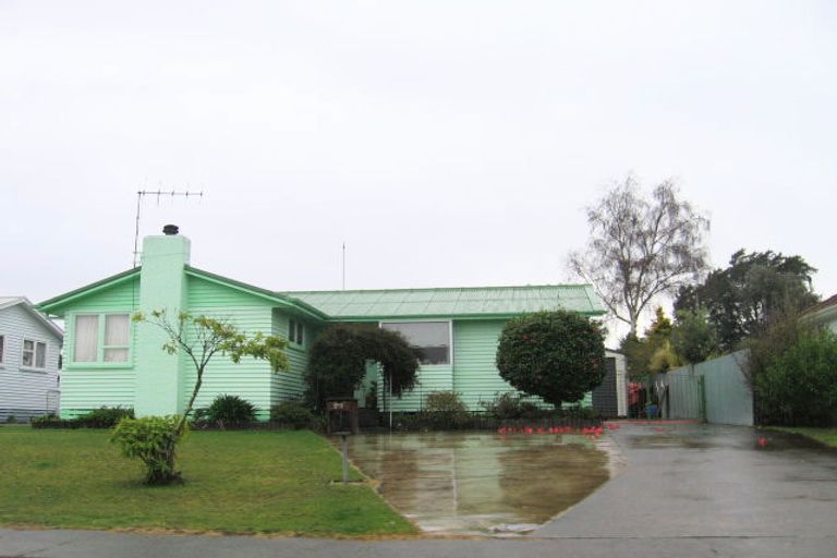 Photo of property in 913 Kotuku Street, Camberley, Hastings, 4120