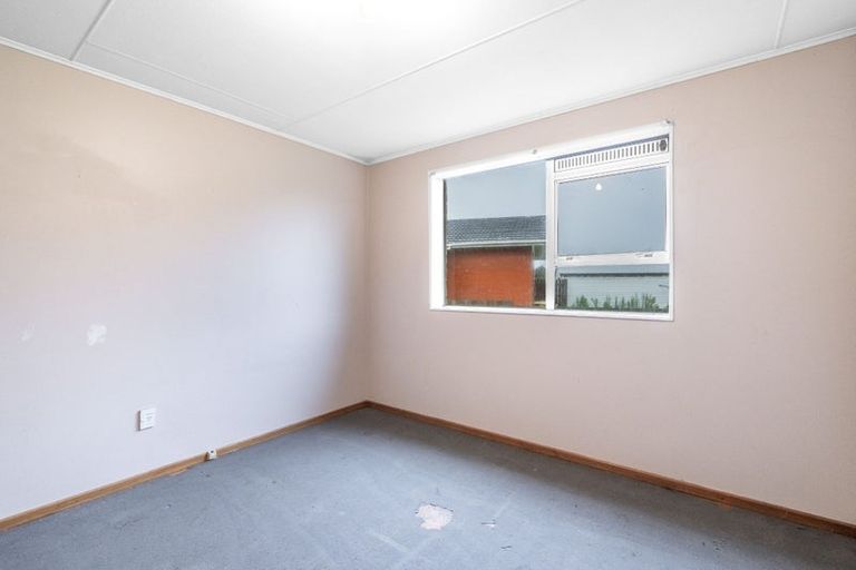 Photo of property in 12 Argyle Street, Kew, Invercargill, 9812