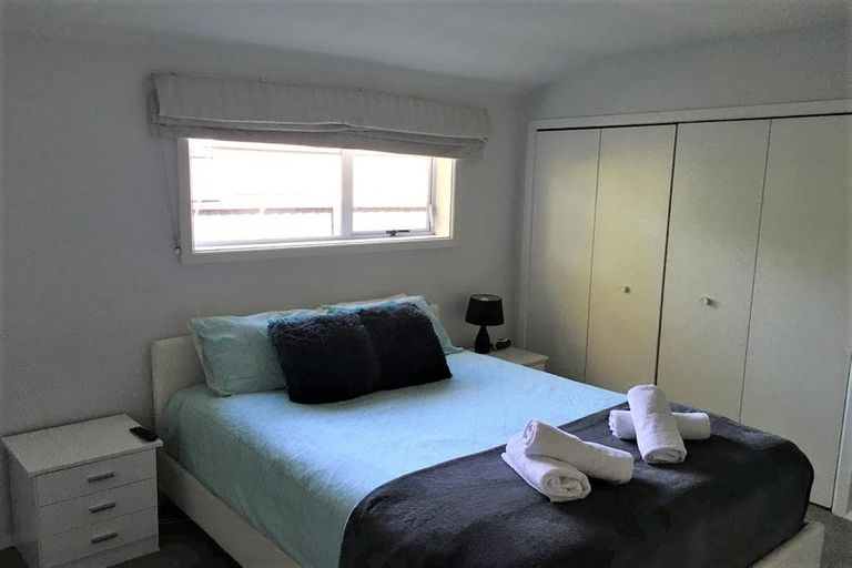 Photo of property in 21 Toorak Avenue, Avonhead, Christchurch, 8042