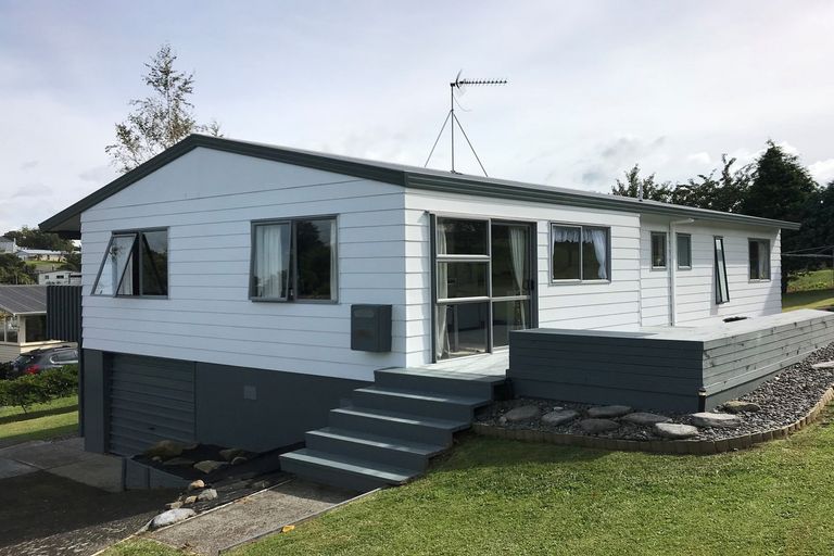 Photo of property in 18 Galloway Street, Kihikihi, Te Awamutu, 3800