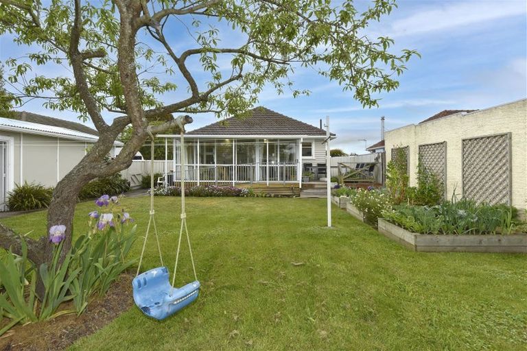 Photo of property in 52 Wycola Avenue, Hei Hei, Christchurch, 8042