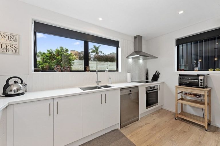 Photo of property in 2/27 Joffre Street, Frankton, Hamilton, 3204