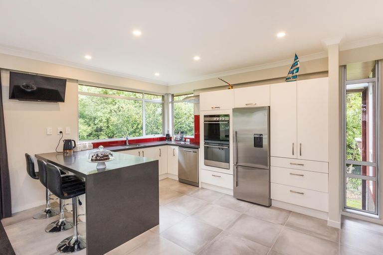 Photo of property in 14 Kensington Mews, Hokowhitu, Palmerston North, 4410