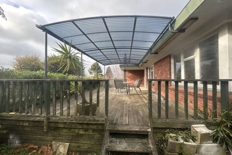 Photo of property in 6 Russell Crescent, Western Heights, Rotorua, 3015