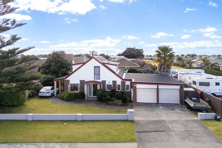 Photo of property in 241 Grenada Street, Mount Maunganui, 3116