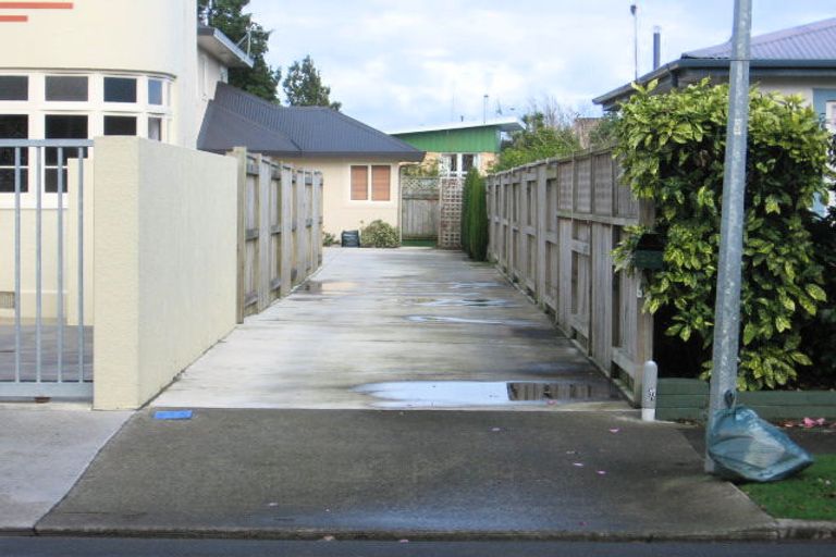 Photo of property in 24 Ake Ake Avenue, Hokowhitu, Palmerston North, 4410