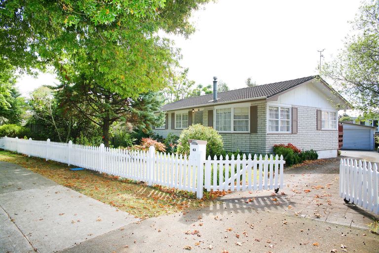 Photo of property in 43 Redcrest Avenue, Red Hill, Papakura, 2110