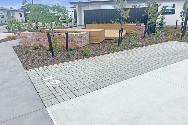 Photo of property in 12/9c Cuffs Road, Wainoni, Christchurch, 8061