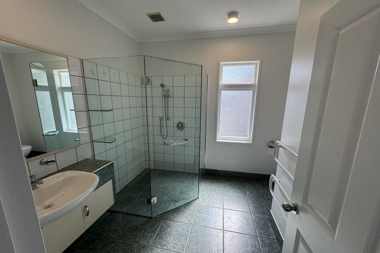 Photo of property in 106 Stortford Street, Saint Leonards, Hastings, 4120