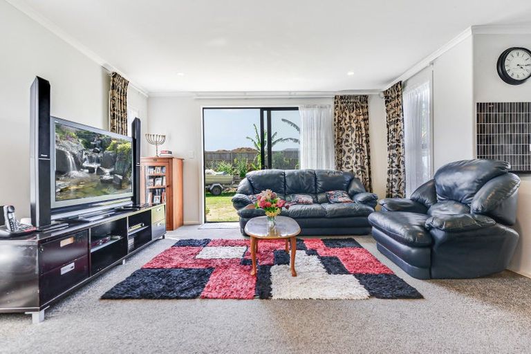 Photo of property in 35 Cabourne Drive, Glenview, Hamilton, 3206