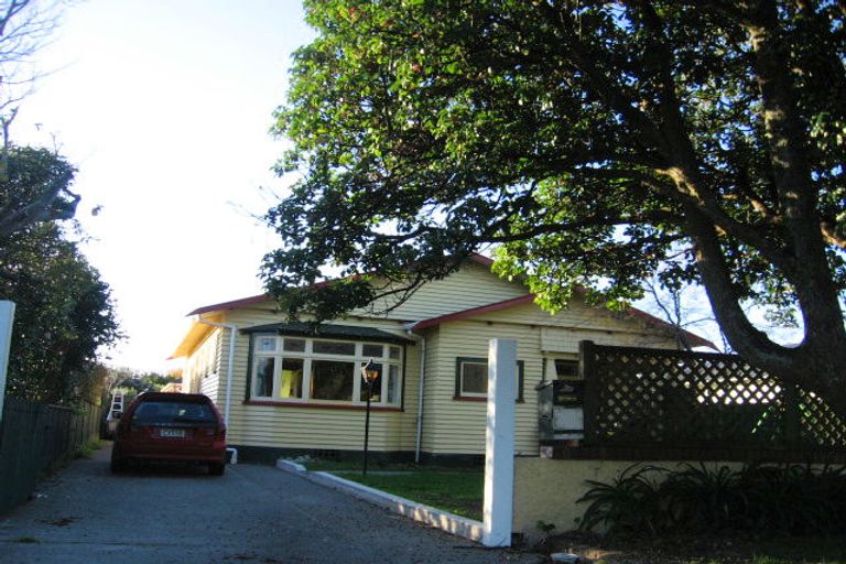 Photo of property in 61 Puriri Street, Woburn, Lower Hutt, 5010