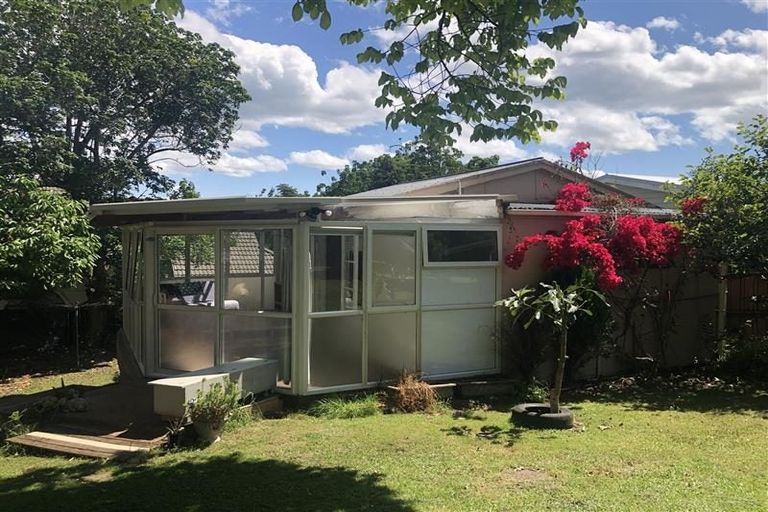 Photo of property in 10 Fifth Avenue, Mount Albert, Auckland, 1025