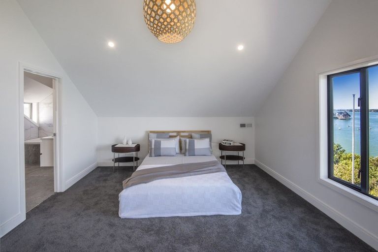 Photo of property in 79a Stanley Point Road, Stanley Point, Auckland, 0624