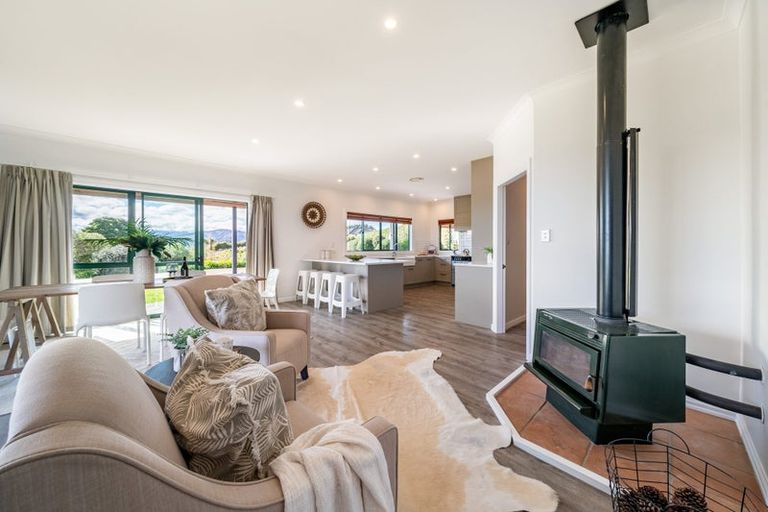 Photo of property in 75e Paremata Haywards Road, Judgeford, Porirua, 5381