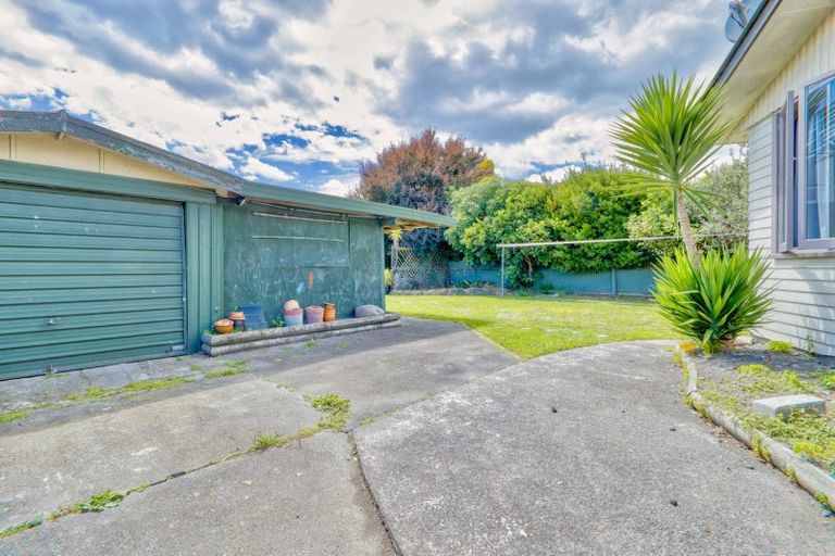 Photo of property in 12 Allen Berry Avenue, Pirimai, Napier, 4112